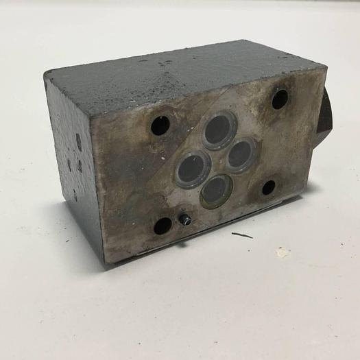 Used VICKERS Check Valve DGMDC 3 Y PK 41 #92282