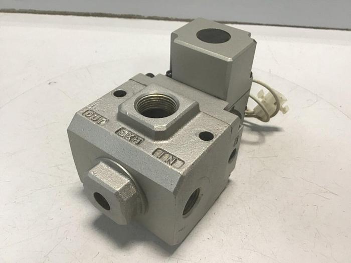 Used SMC Solenoid Valve VP3145 #124271