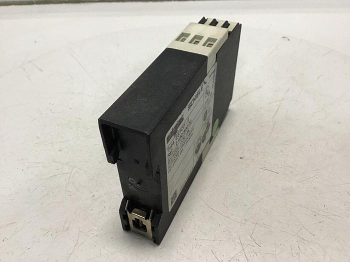 Used ENTRELEC Safety Relay ESTOP-2 #124097