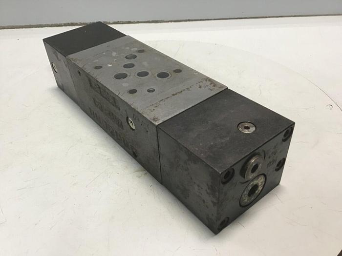 Used MOOG Valve ZDMEBV10PPA4MS7FA/CEE10C1A Used