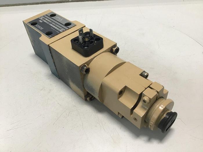 Used BOSCH Valve 0 811 402 003 Used