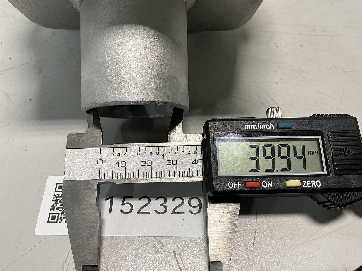 Used METAL FABRICATING NO MODEL NUMBER