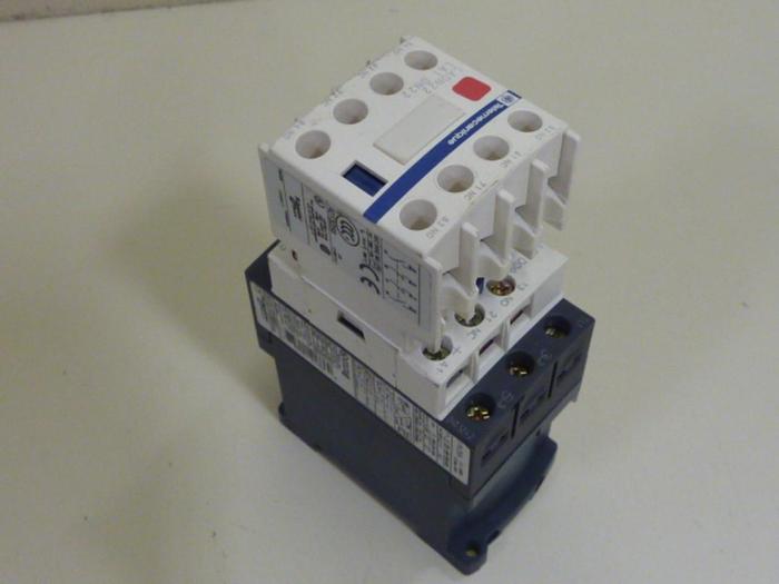 Used TELEMECANIQUE Contactor LC1D09REQ3826G15 #66598