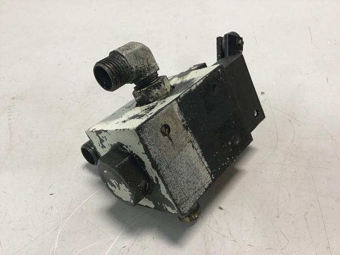 Used YUATSU SEIKO Valve YV-3581 #128587