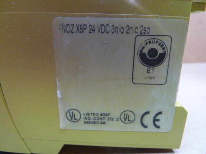 Used PILZ Safety Relay PNOZX8P24VDC3N/O2N/C2SO #36683