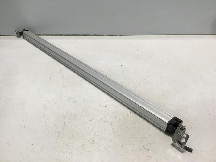 Used OMRON Safety Curtain F3SJ-B0785P25-D Used