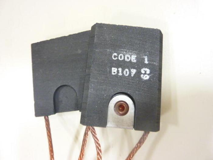 CARBON BRUSHES Carbon Brush B107 C9 #3501