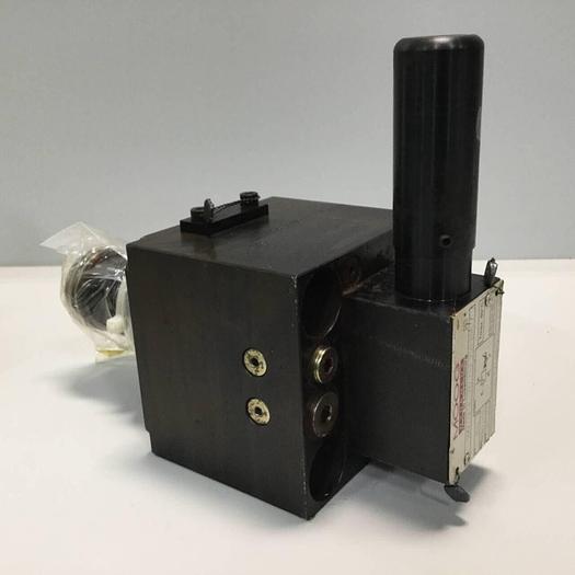 Used MOOG Pilot Valve DBVE32BU6AX6GQN750EP200 #91771