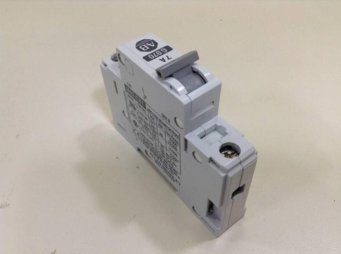 Used ALLEN BRADLEY 7 Amp Circuit Breaker 1492-CB1/G070 SER B #79619