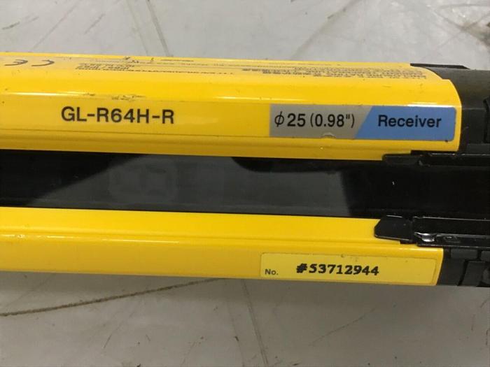 Used KEYENCE CORP Light Curtain Receiver G1-R64H-R Used