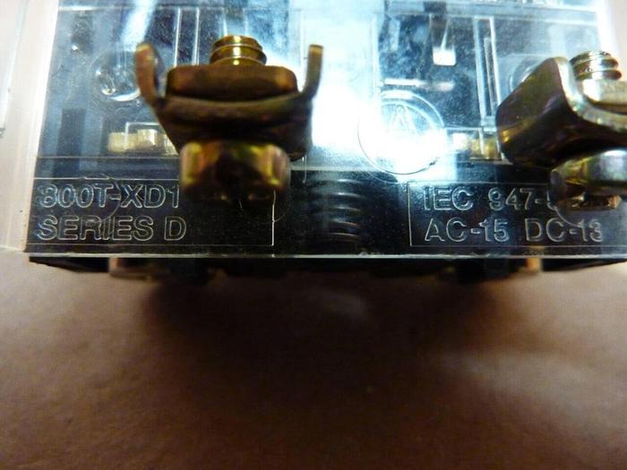 Used ALLEN BRADLEY Push Button 800T-A YELLOW #38309