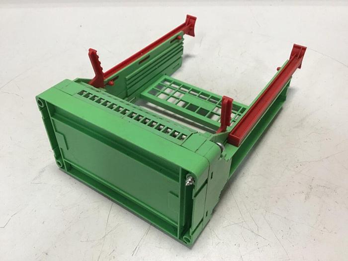 Used PHOENIX CONTACT Plug-In Card Holder SKBI64/F48 #117813