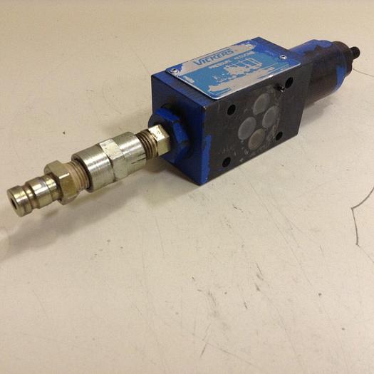 Used VICKERS Pressure Reducing Valve DGMX23PPBWS40 #87860