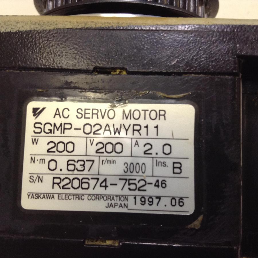 Used YASKAWA AC Servo Motor SGMP-02AWYR11 Used