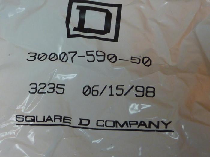 SQUARE D Door Closing Mechanism 9423-M9L #32592