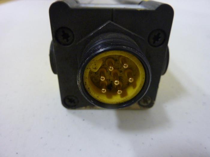 Used SICK OPTIC ELECTRONIC Light Curtain Receiver FGSE 1200-221 Used