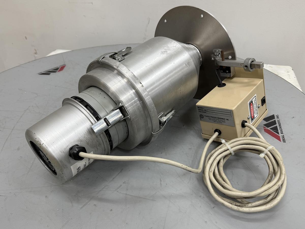 Used PLASTIC PROCESS EQUIPMENT HL-3