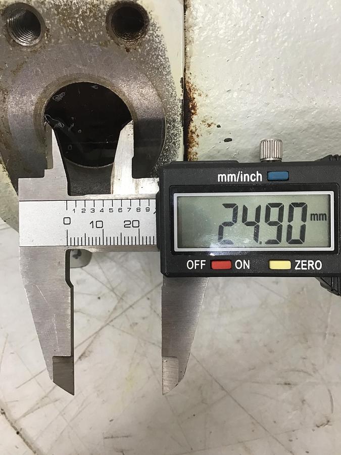 Used VICKERS SQP211-21-11-5-86BBC23-18