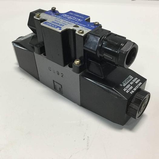 Used VICKERS Directional Control Valve DG5VH833CEP2T80JA284 #92309