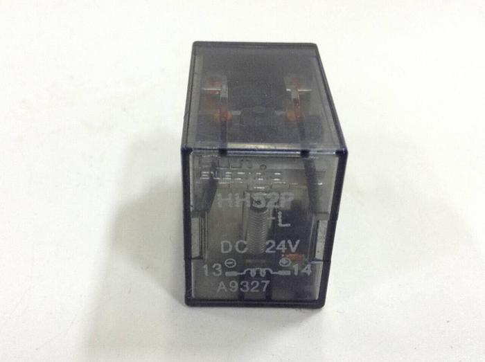 Used FUJI ELECTRIC Relay HH52P-L #76487