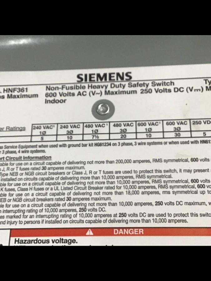 Used SIEMENS 30 Amp Safety Disconnect Switch HNF361 VBII USED