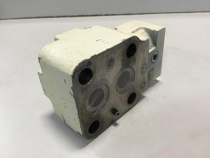 Used TOKIMEC VICKERS Valve DGMFN-5-X-A2H-B2H-30J  Used