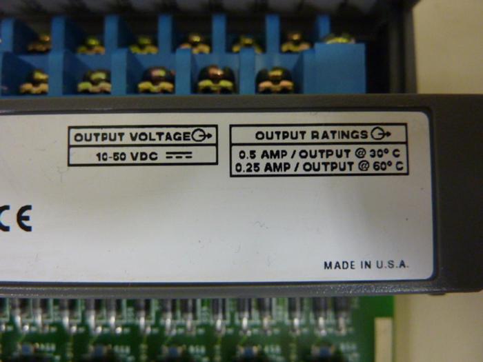 Used ALLEN BRADLEY Output Module 1746-OB16 SER D #50677