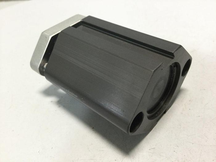 Used FABCO-AIR INC Cylinder GTND-025-020 #104859