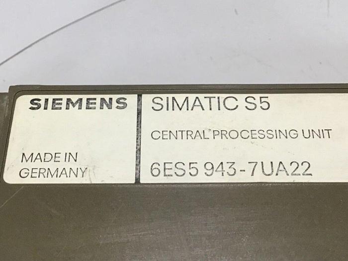Used SIEMENS Central Processing Unit 6ES5 943-7UA22 #113128