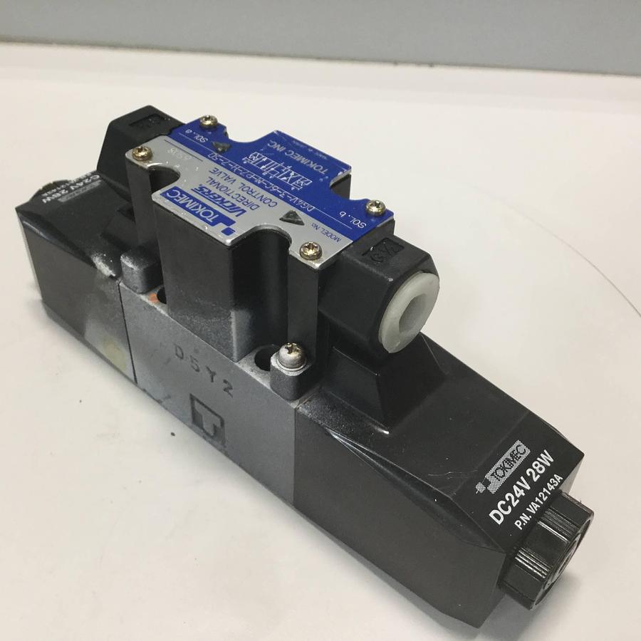 Used VICKERS Directional Control Valve DG4V36CMP7H750 USED