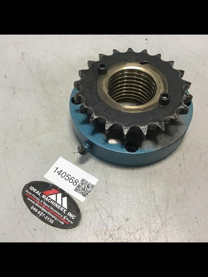 Used CINCINNATI MILACRON Die Height Adjustable Tie Bar Nut 3910099 USED