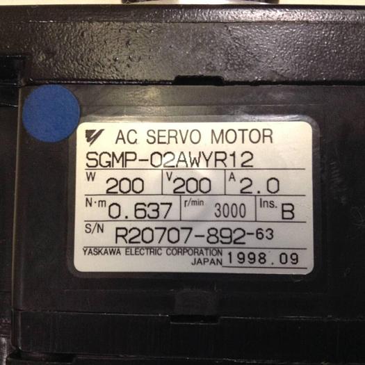 Used YASKAWA ELECTRIC AC Servo Motor SGMP-02AWYR12 #73546