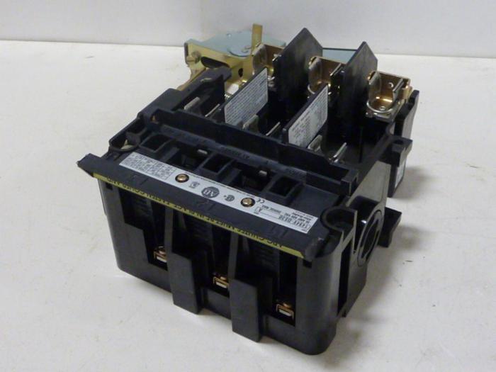Used ALLEN BRADLEY 30 Amp Disconnect Switch 1494V-DS30 SER A #57400