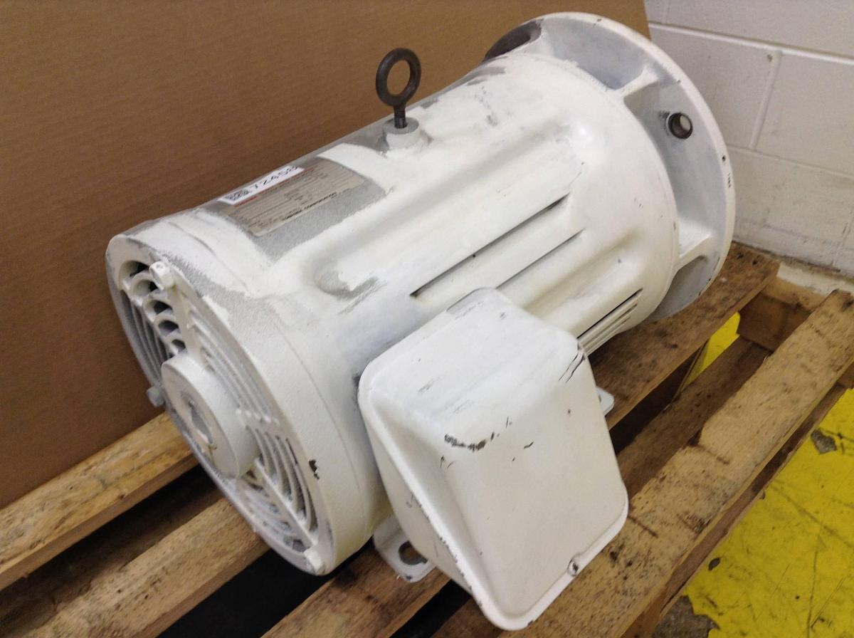 Used TOSHIBA 3 Phase Induction Motor TKKH SCKL21 Used