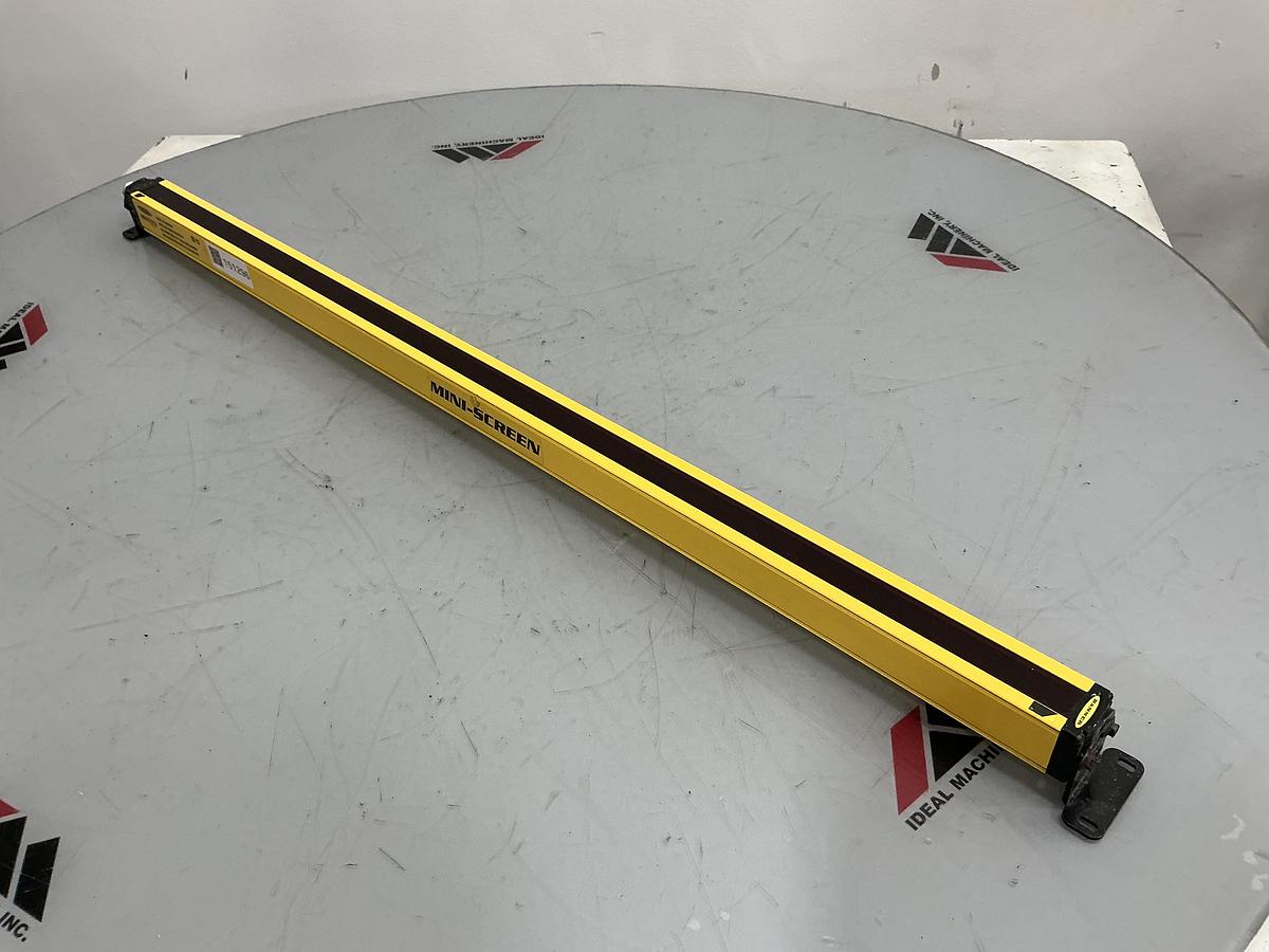 Used BANNER ENGINEERING MSR3624Y