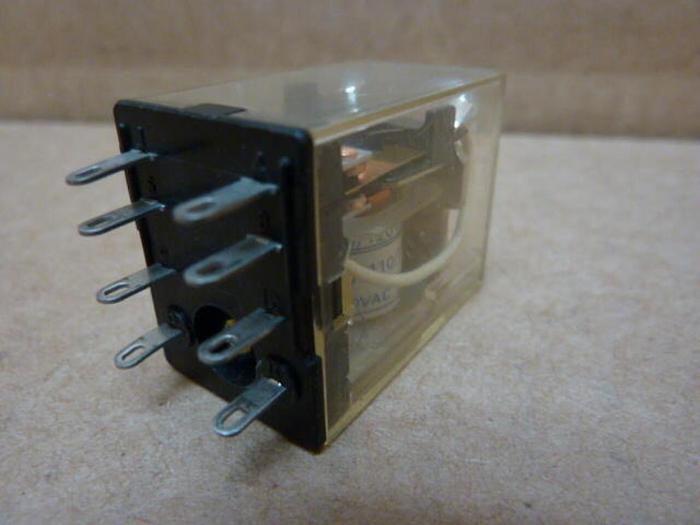 Used OMRON Relay MY2E #27560