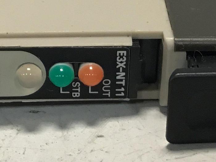 Used OMRON Photoelectric Sensor E3X-NT11 #128471