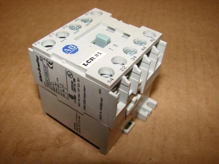 Used ALLEN BRADLEY Relay 700DC-MB310 SER A #21244