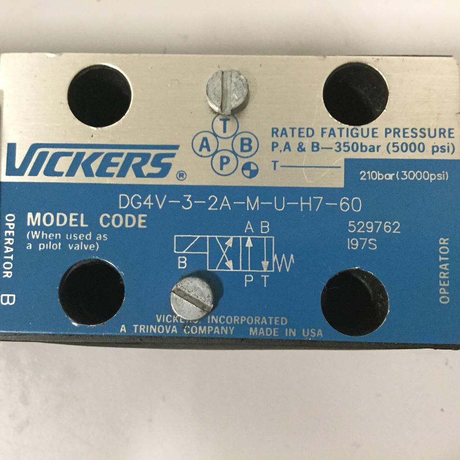 Used VICKERS Valve DG4V-3-2A-M-U-H7-60 Used