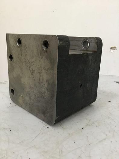 Used CINCINNATI MILACRON Clamp Spacer 3930128 #125637