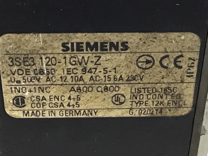 Used SIEMENS Limit Switch3 3SE3 120-1GW-Z #121172