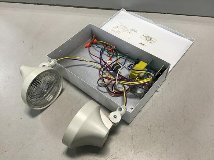 COOPER Emergency Light XR7 #129016