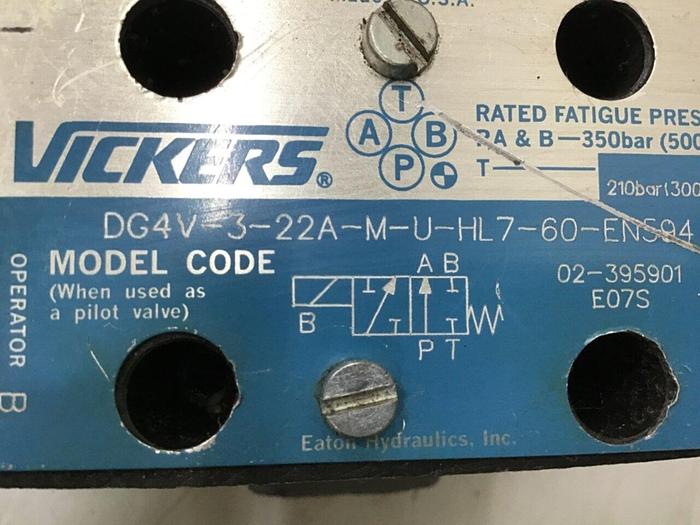 Used VICKERS Valve CVCS25D3S210S32A99AP110Z108 #141656