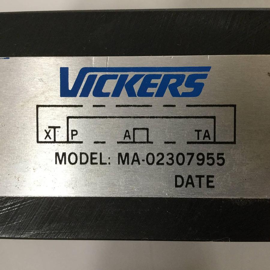 Used VICKERS Valve MA-02307955 Used
