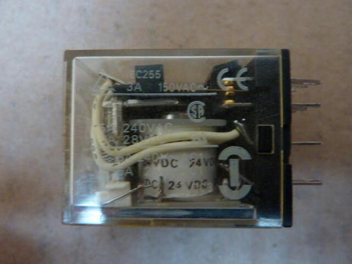 Used OMRON Relay & Base MY4N-D2 #27558