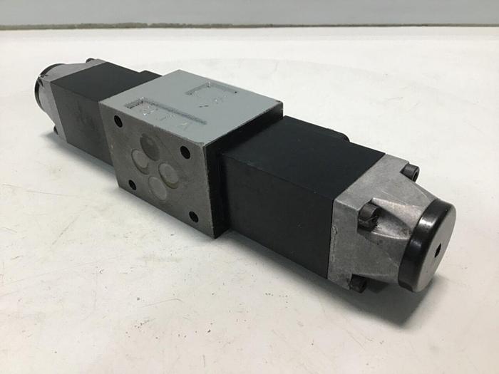 Used REXROTH Valve 4WE6E51AG24N9K4V Used