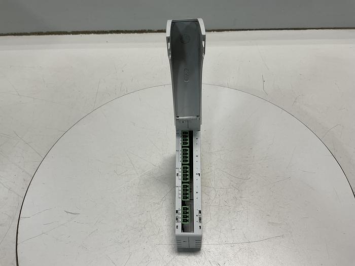 Used SIGMATEK CDM 163