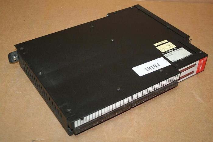 Used SQUARE D Output Module 8030-ROM-441 Used