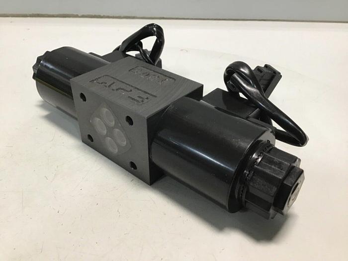 Used YUKEN Directional Valve DSG-01-3C4-D24-60360 #111765
