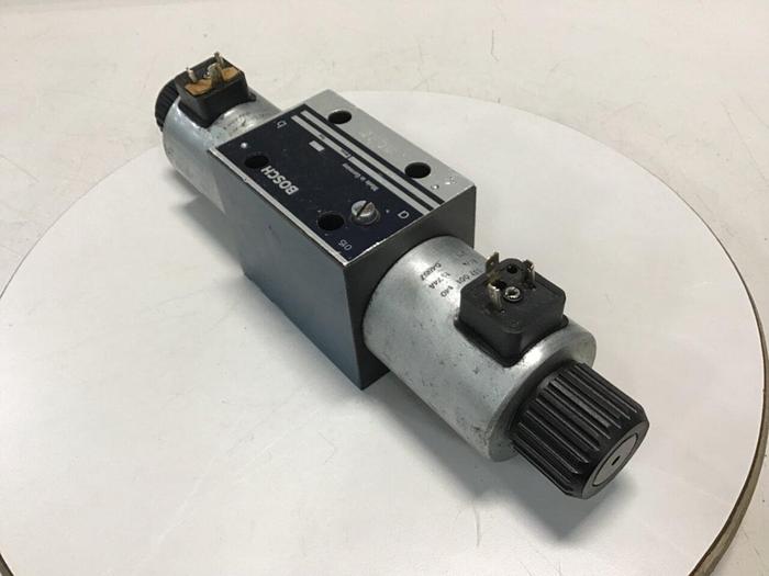 Used BOSCH Valve 0 810 001 702 Used